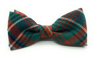 Gents Pure Wool Wilson Ancient Tartan Bow Tie By Ingles Buchan of Scotland