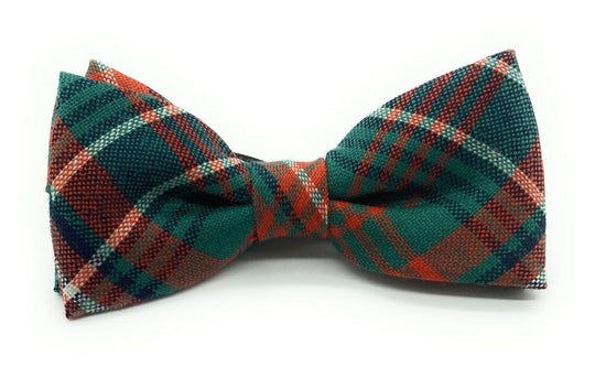 Gents Pure Wool Wilson Ancient Tartan Bow Tie By Ingles Buchan of Scotland