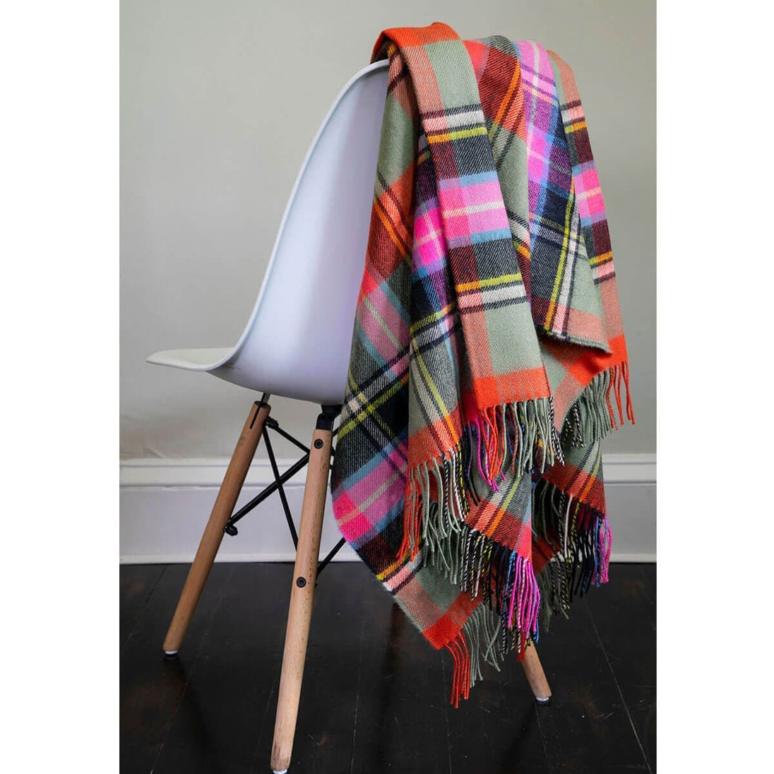 Traditional Scottish Rug Pure Lambswool Bruce of Kinnaird Ancient Tartan Rug/Blanket - Made in ...
